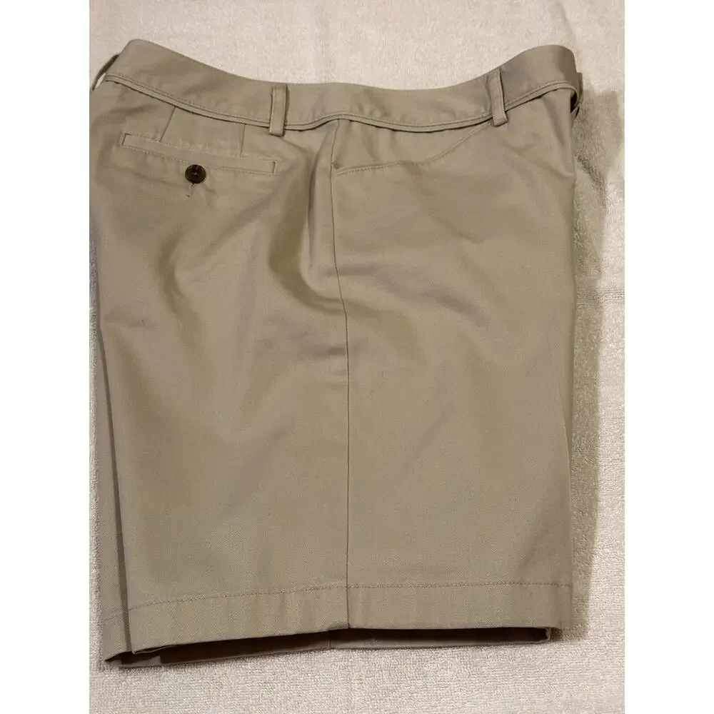 Eddie Bauer‎ Women's Khaki Chino Shorts Size 4